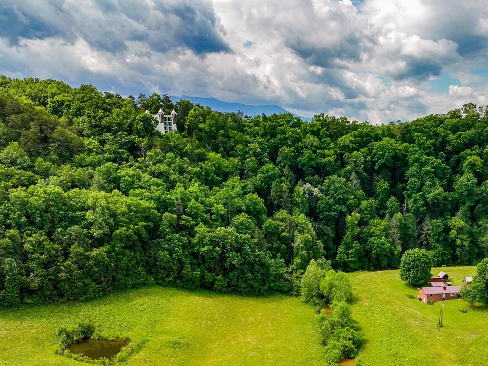 Mountain Views At Dolly'S Castle Unit 3 Villa Sevierville Exterior photo